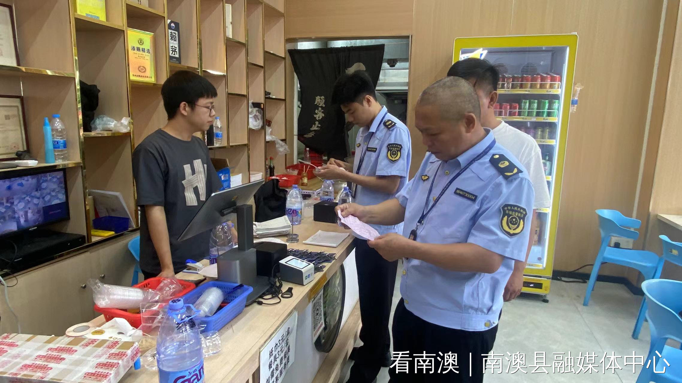 文章配图